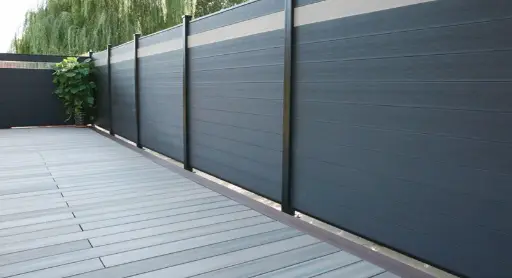 Fence Co-Extrusion Fully Enclosed Style
